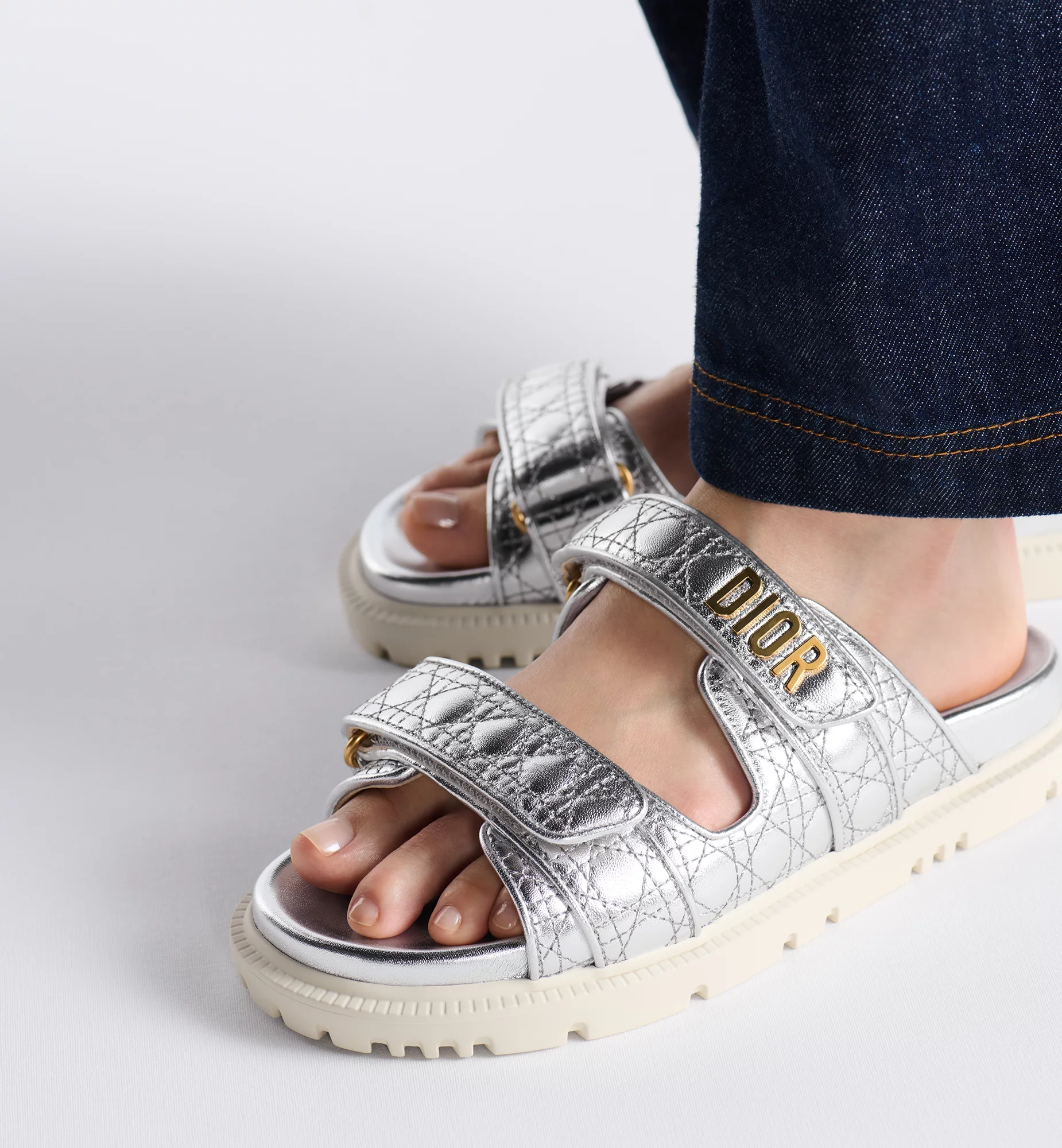 Dior Or Dioract Slide - Image 6